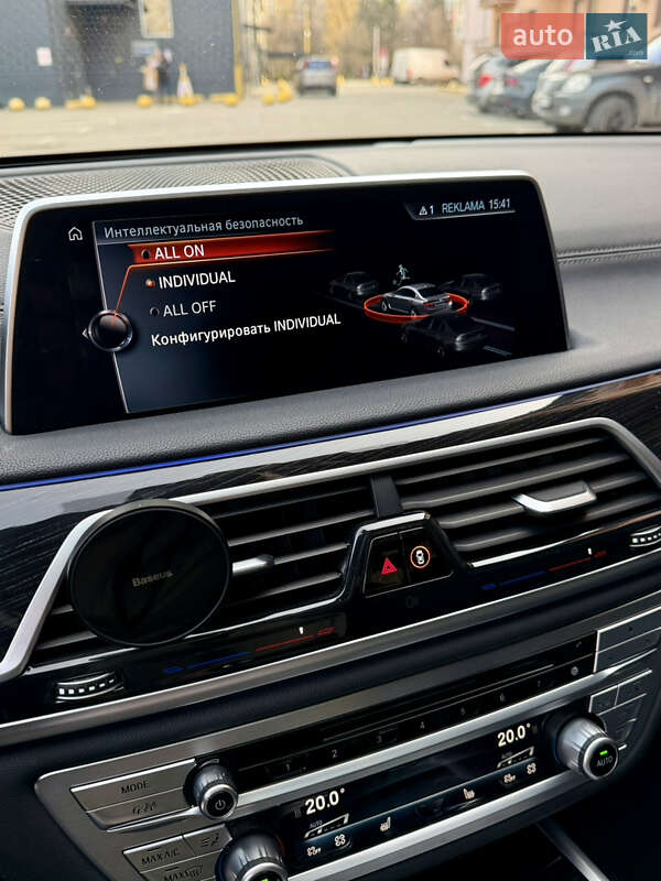 Седан BMW 7 Series 2016 в Ужгороде