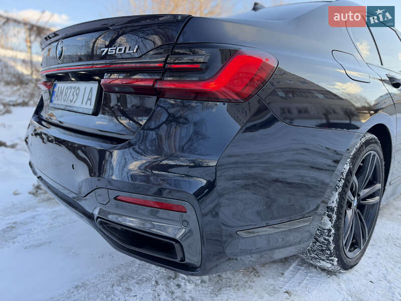 Седан BMW 7 Series 2019 в Киеве
