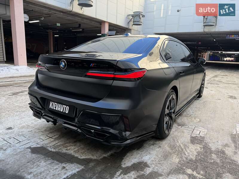 Седан BMW 7 Series 2022 в Киеве фото 5 Седан BMW 7 Series 2022 в Киеве