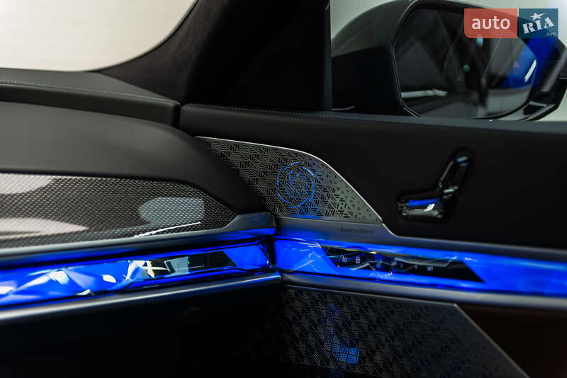 Седан BMW 7 Series 2023 в Мукачево