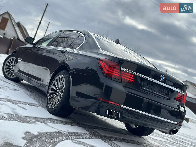 Седан BMW 7 Series 2013 в Владимире