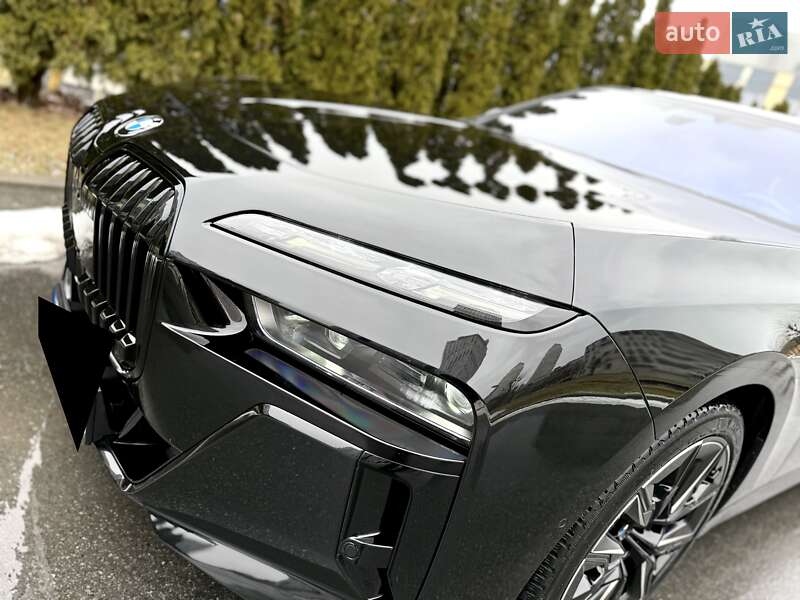 Седан BMW 7 Series 2023 в Днепре