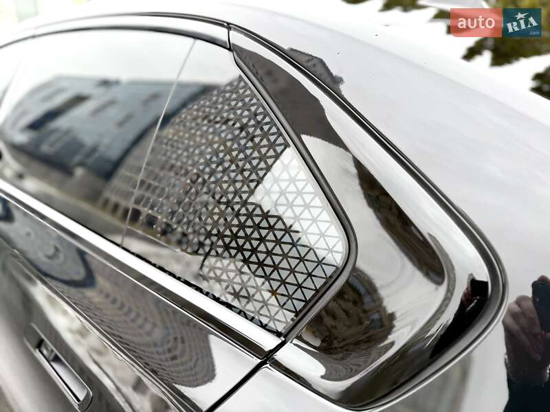 Седан BMW 7 Series 2023 в Днепре
