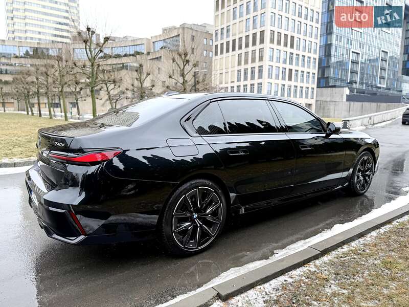 Седан BMW 7 Series 2023 в Днепре