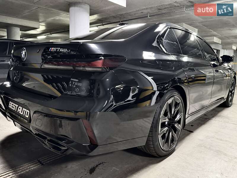 Седан BMW 7 Series 2024 в Киеве