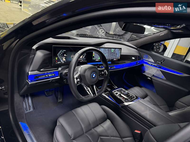 Седан BMW 7 Series 2024 в Киеве