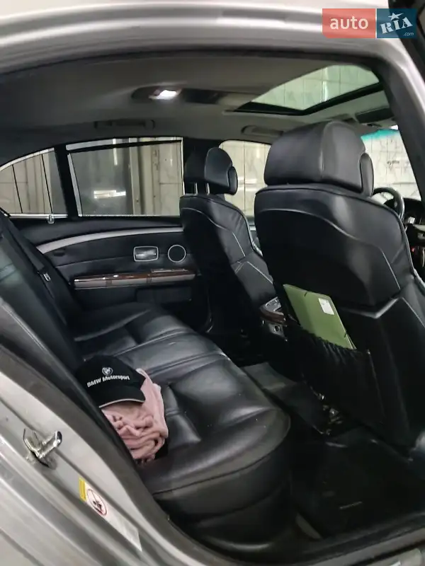BMW 7 Series 2002