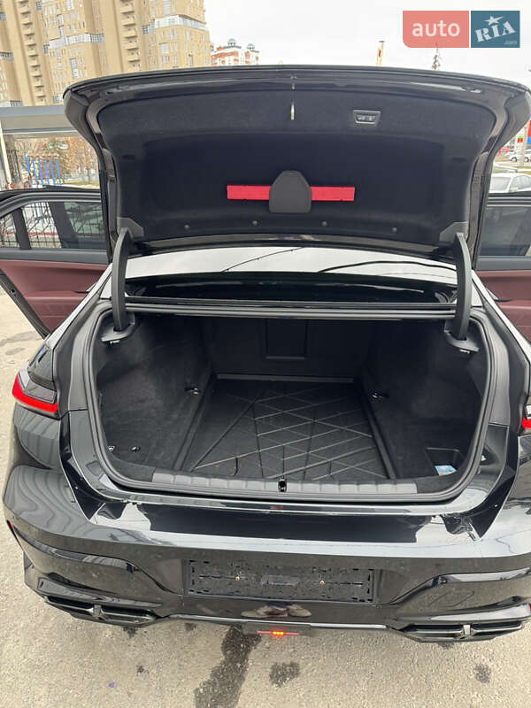 Седан BMW 7 Series 2024 в Харькове