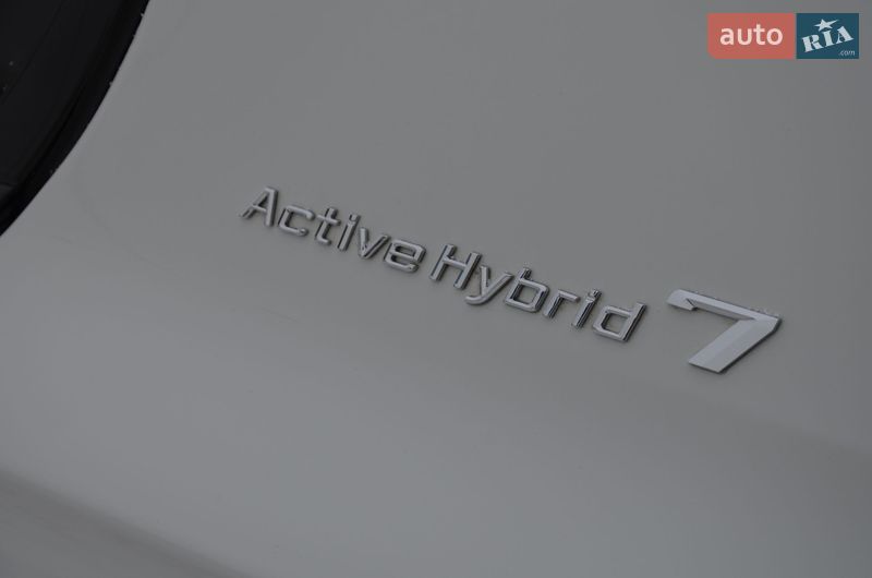 Седан BMW 7 Series 2010 в Харькове