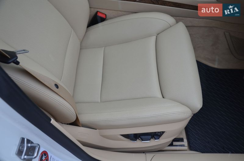 Седан BMW 7 Series 2010 в Харькове