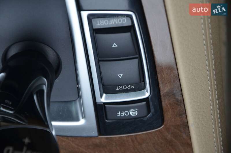 Седан BMW 7 Series 2010 в Харькове