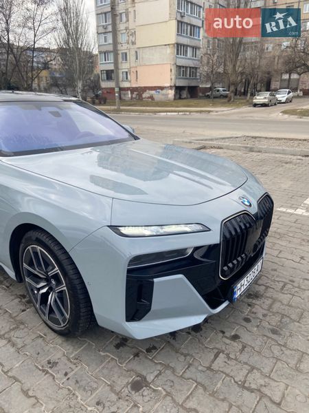 Седан BMW 7 Series 2024 в Каменском