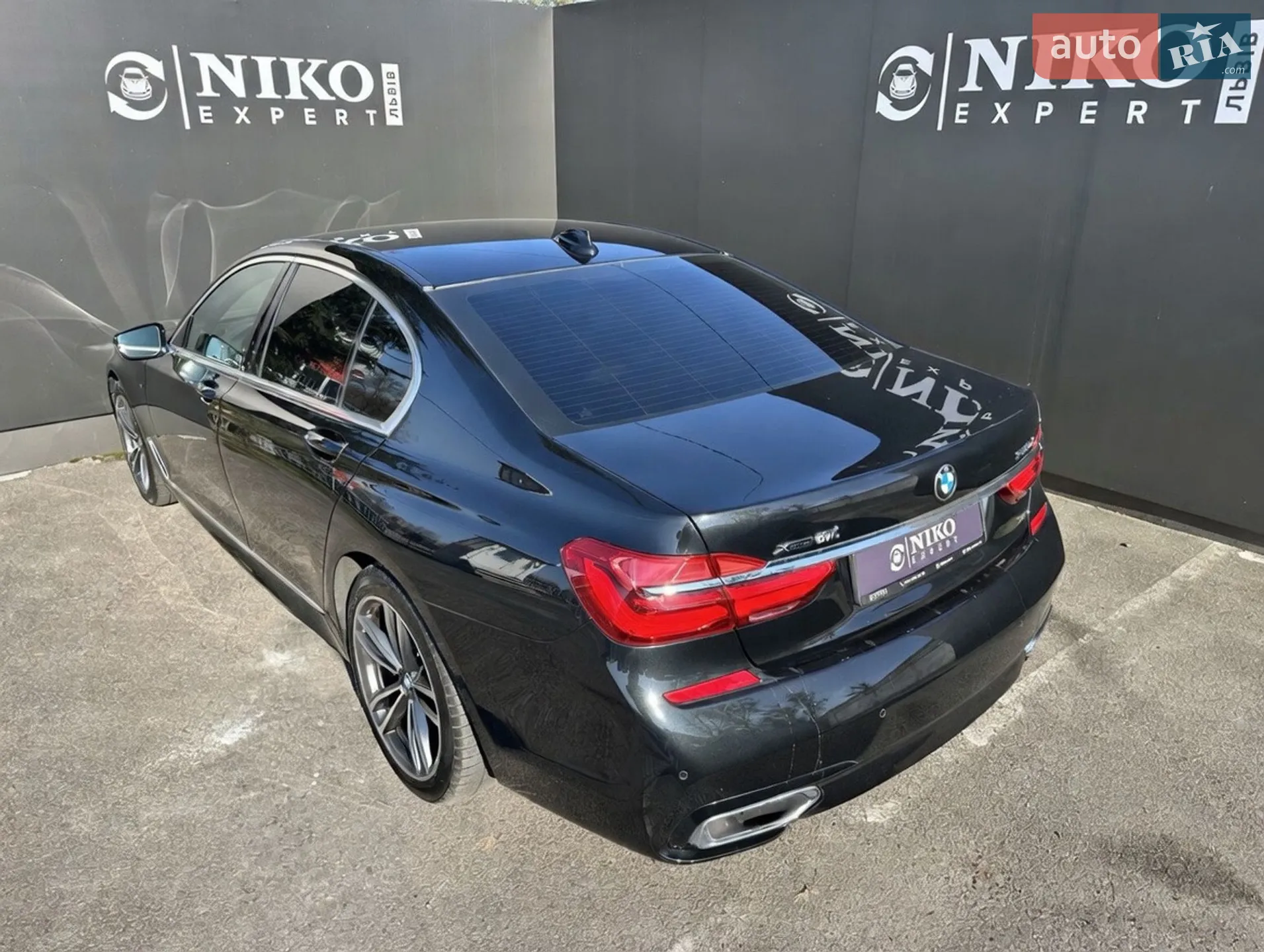 2017 BMW 7er - мініатюра 7
