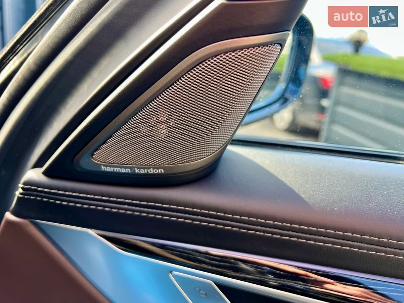 Седан BMW 7 Series 2022 в Киеве