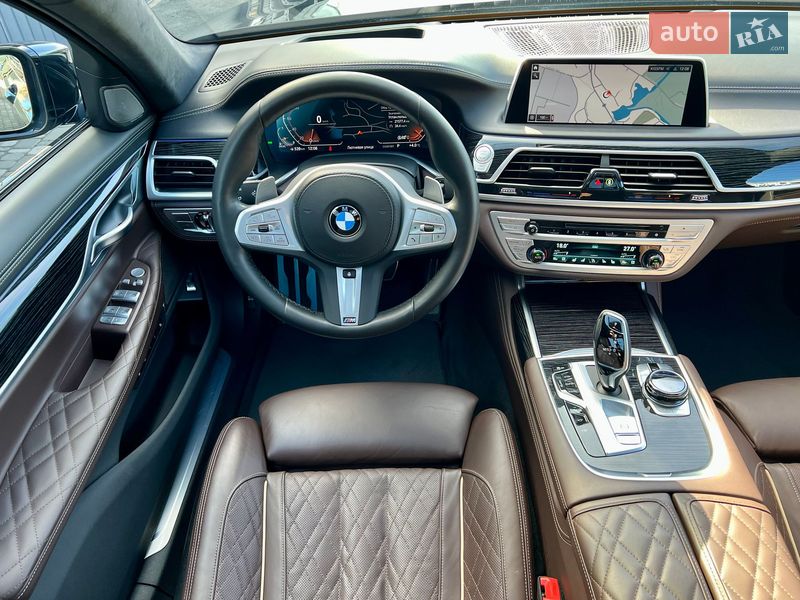 Седан BMW 7 Series 2022 в Киеве