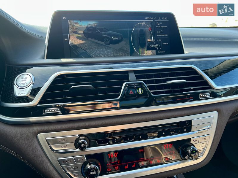 Седан BMW 7 Series 2022 в Киеве