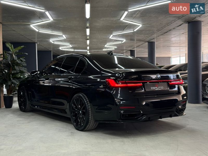 Седан BMW 7 Series 2020 в Одессе