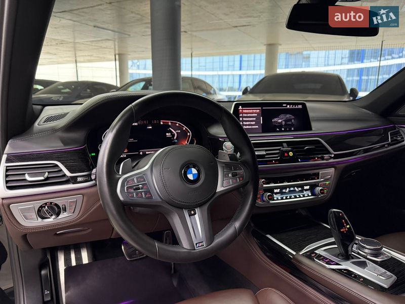 Седан BMW 7 Series 2020 в Одессе