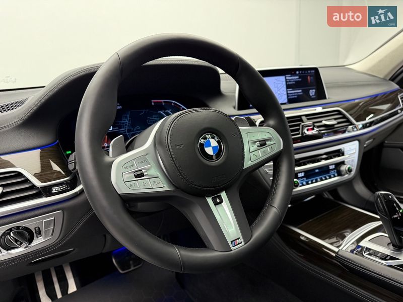 Седан BMW 7 Series 2022 в Киеве
