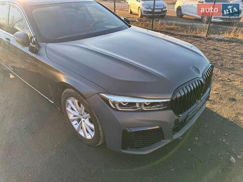 Седан BMW 7 Series 2019 в Киеве