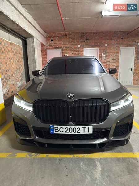 Седан BMW 7 Series 2016 в Львове