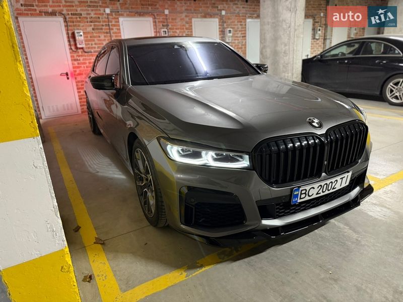Седан BMW 7 Series 2016 в Львове