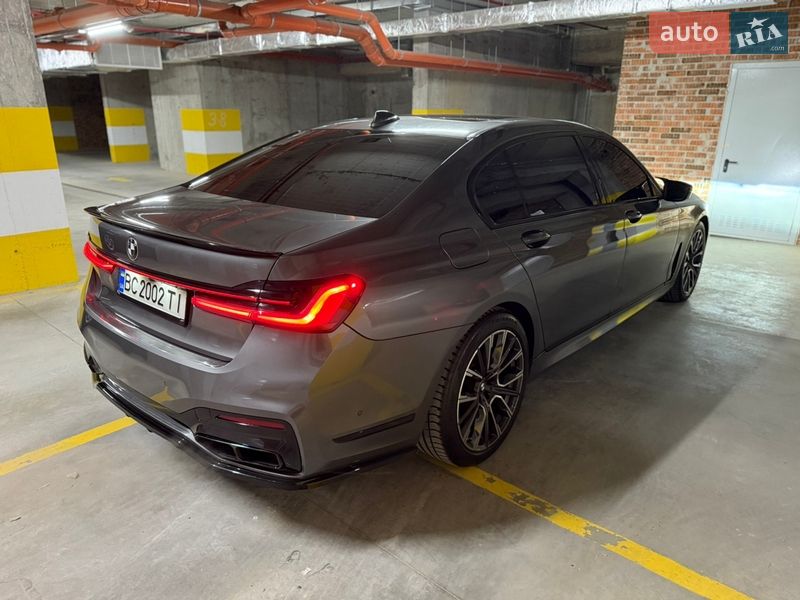 Седан BMW 7 Series 2016 в Львове
