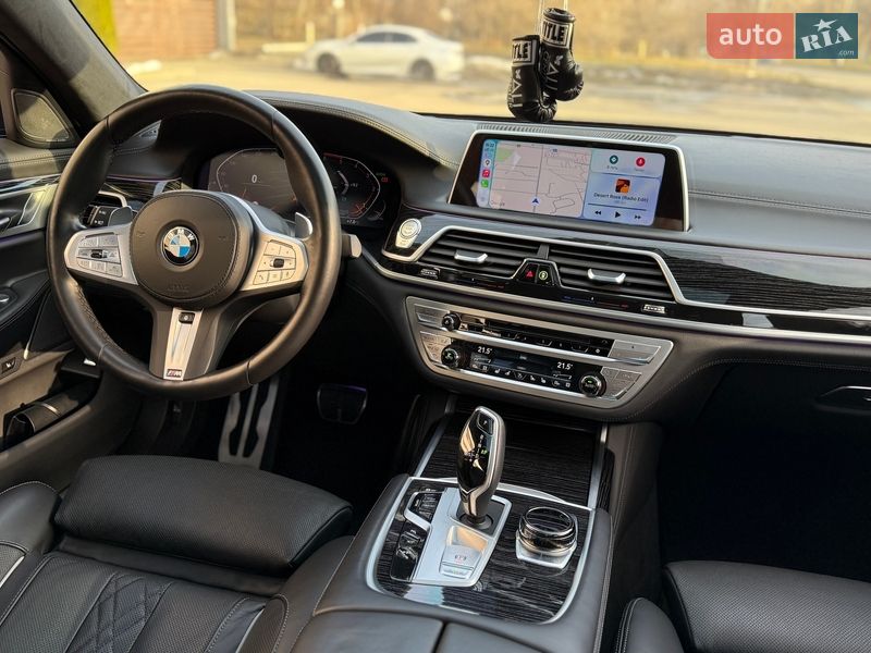 Седан BMW 7 Series 2022 в Дніпрі