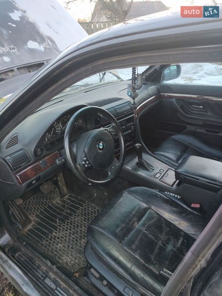 Седан BMW 7 Series 1996 в Киеве