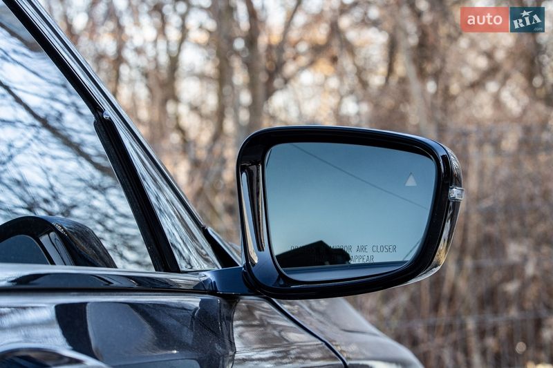 Седан BMW 7 Series 2018 в Львове