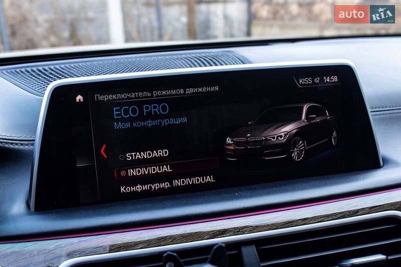 Седан BMW 7 Series 2018 в Львове