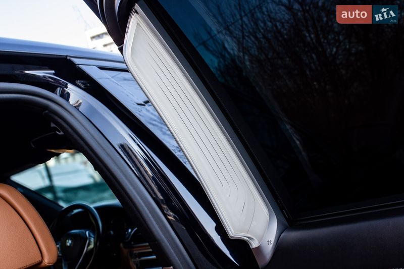 Седан BMW 7 Series 2018 в Львове