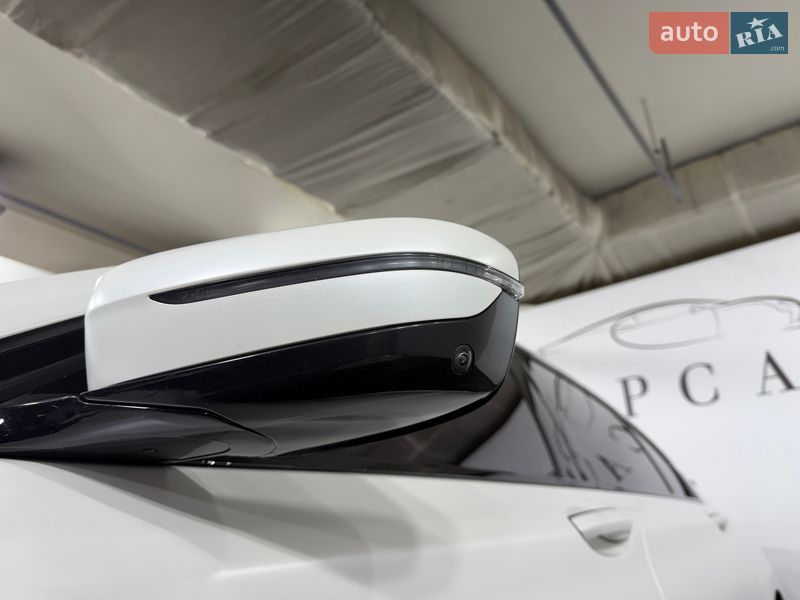 Седан BMW 7 Series 2021 в Киеве