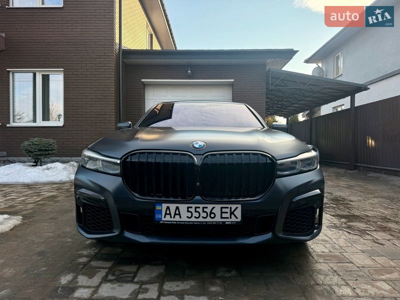 Седан BMW 7 Series 2019 в Киеве