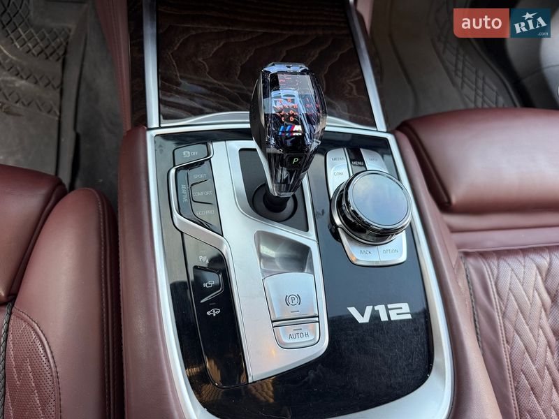 Седан BMW 7 Series 2019 в Киеве