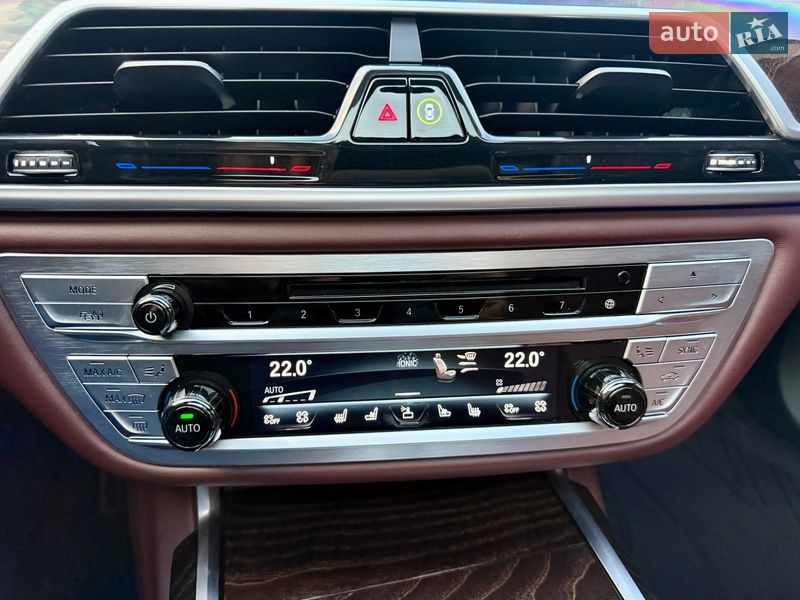 Седан BMW 7 Series 2019 в Киеве