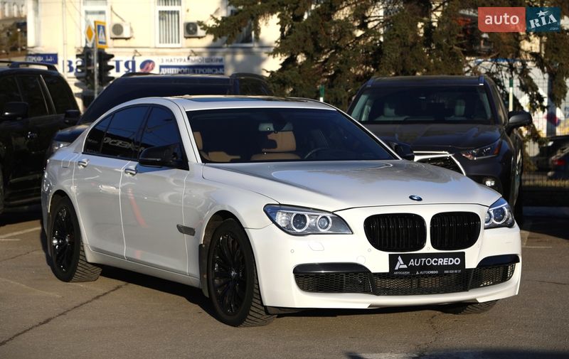 Седан BMW 7 Series 2013 в Харькове