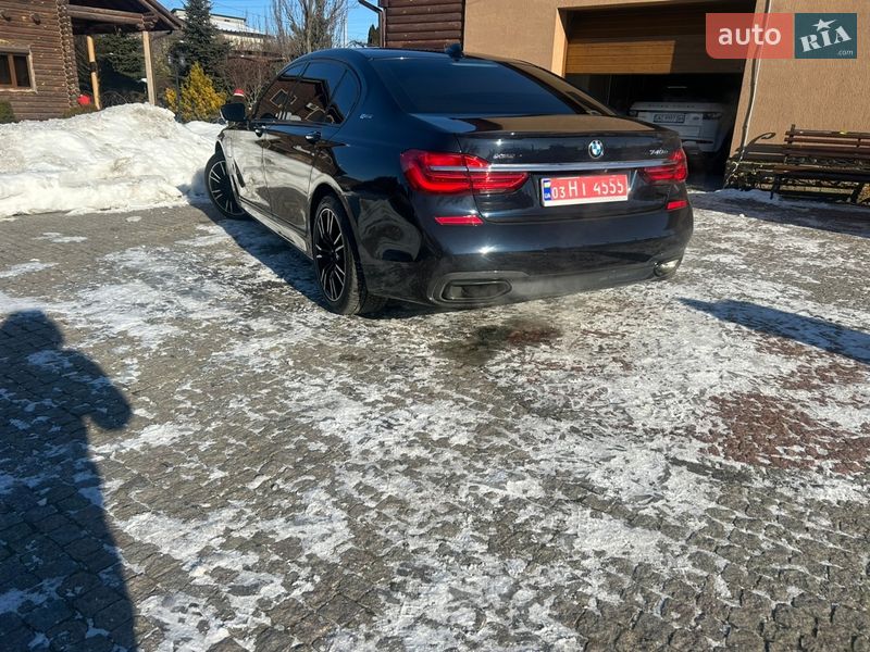 Седан BMW 7 Series 2017 в Владимире