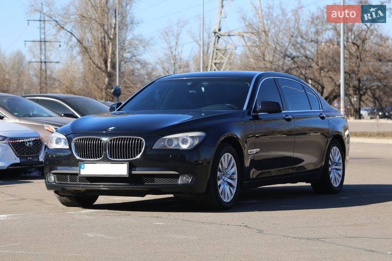 Седан BMW 7 Series 2011 в Киеве