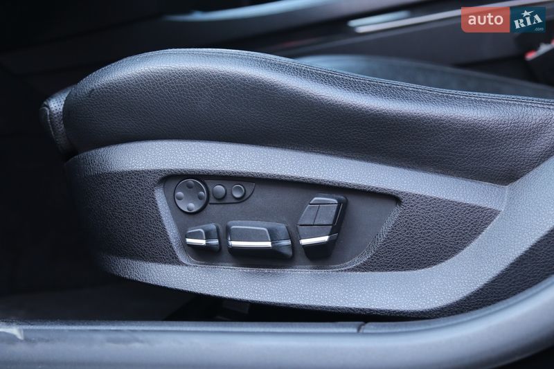 Седан BMW 7 Series 2011 в Киеве