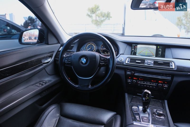 Седан BMW 7 Series 2011 в Киеве