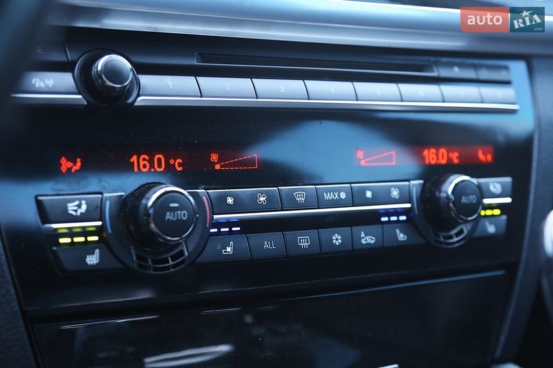 Седан BMW 7 Series 2011 в Киеве