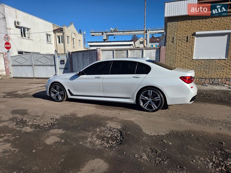 Седан BMW 7 Series 2017 в Харькове