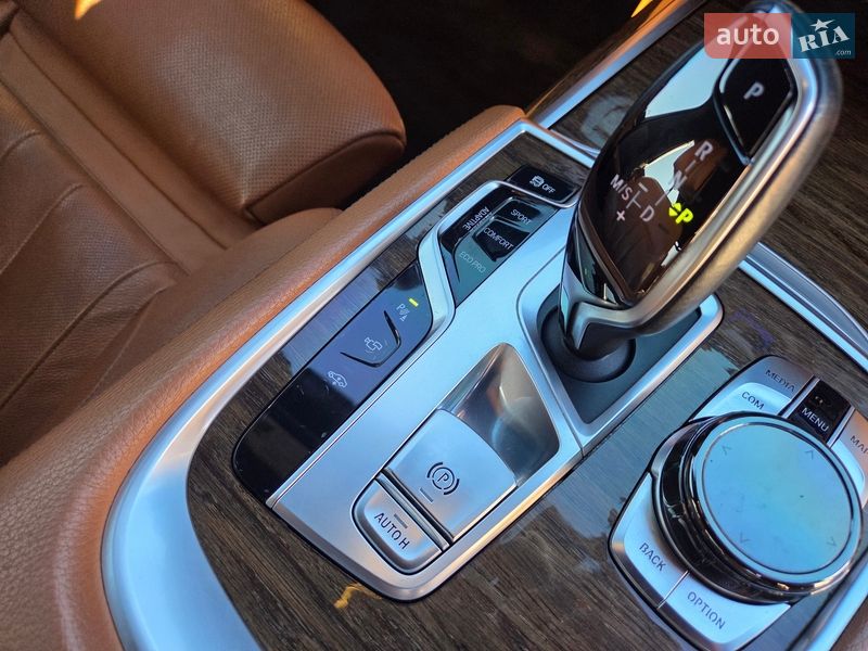 Седан BMW 7 Series 2017 в Харькове