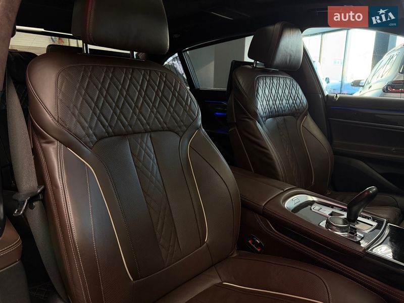 Седан BMW 7 Series 2016 в Тернополе