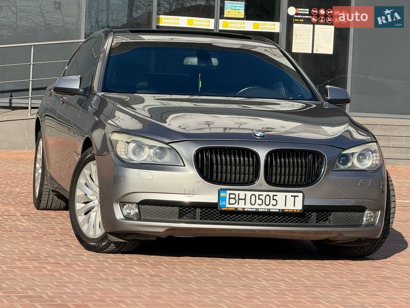 Седан BMW 7 Series 2009 в Одессе