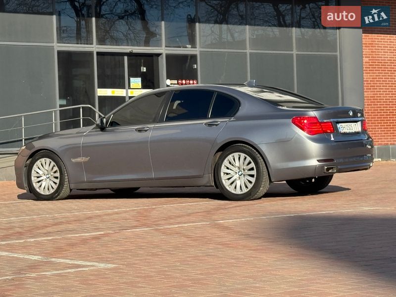 Седан BMW 7 Series 2009 в Одессе