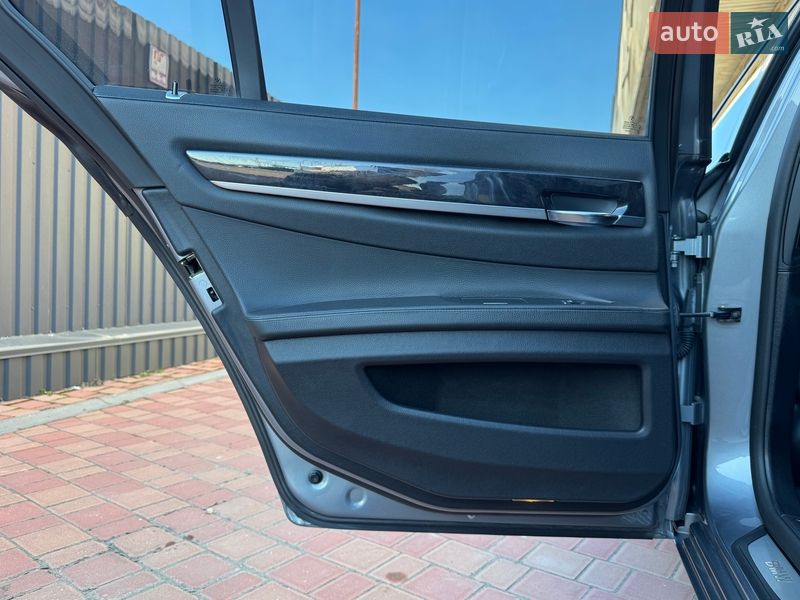 Седан BMW 7 Series 2009 в Одессе