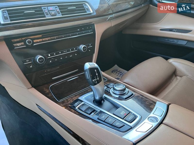 Седан BMW 7 Series 2012 в Львове фото 17 Седан BMW 7 Series 2012 в Львове