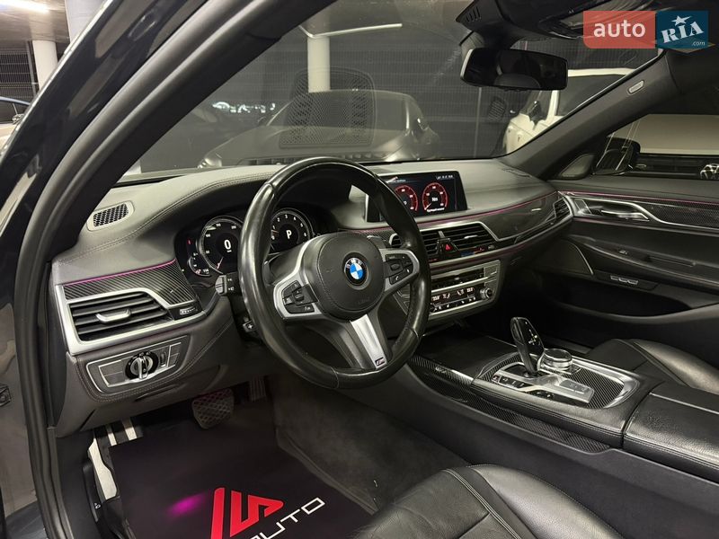 Седан BMW 7 Series 2015 в Одессе
